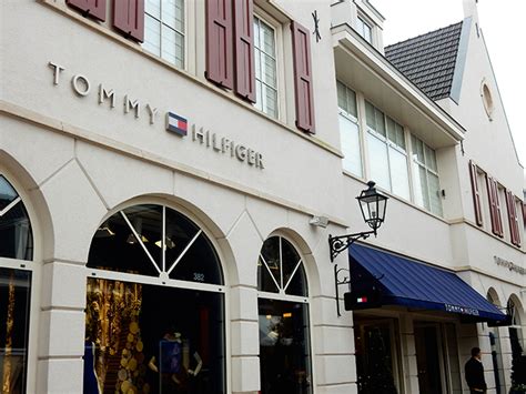 Tommy Hilfiger Outlet, Roermond Designer Outlet .